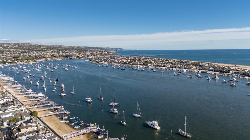 114 1/2 Onyx, Newport Beach CA 92662 - photo 27