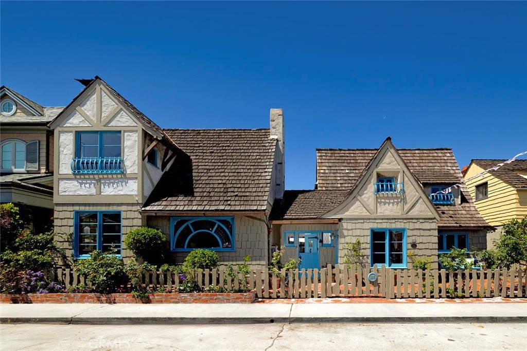 Double Lot - 115 Apolena Avenue, Newport Beach CA 92662 - photo 1