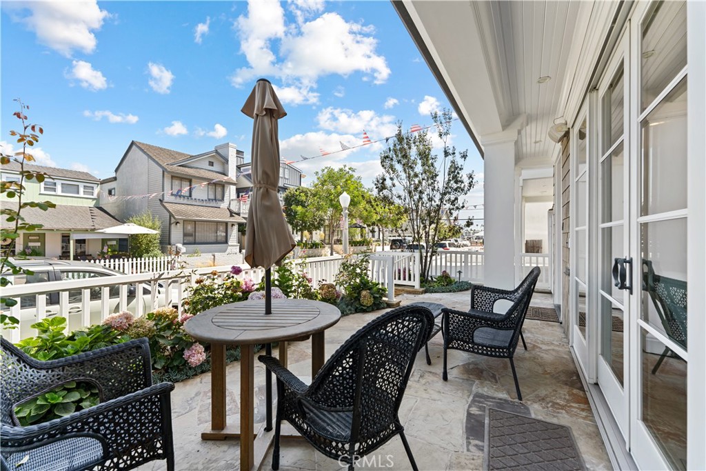 115 Topaz, Newport Beach CA 92662 - photo 4