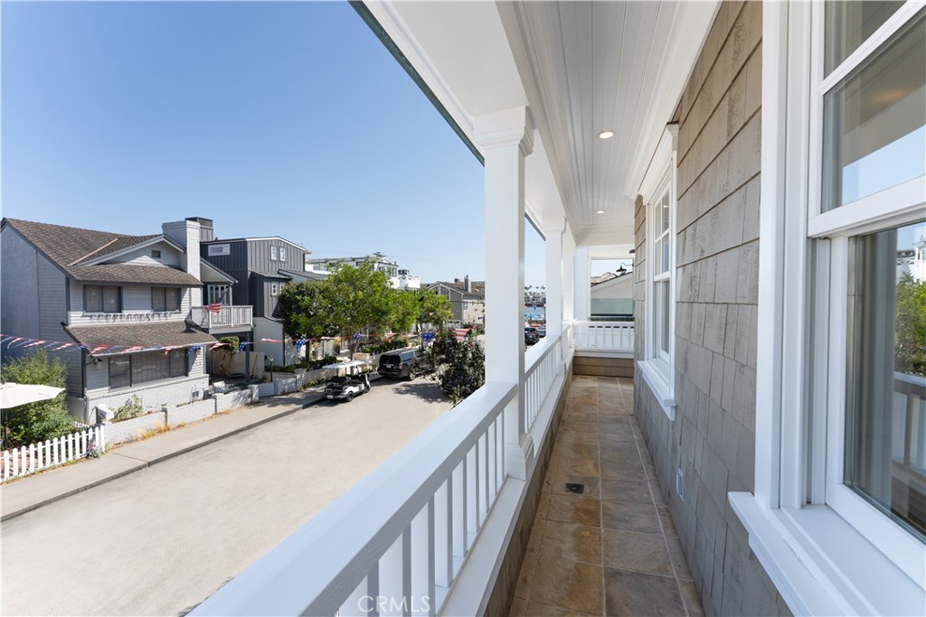 115 Topaz, Newport Beach CA 92662 - photo 23