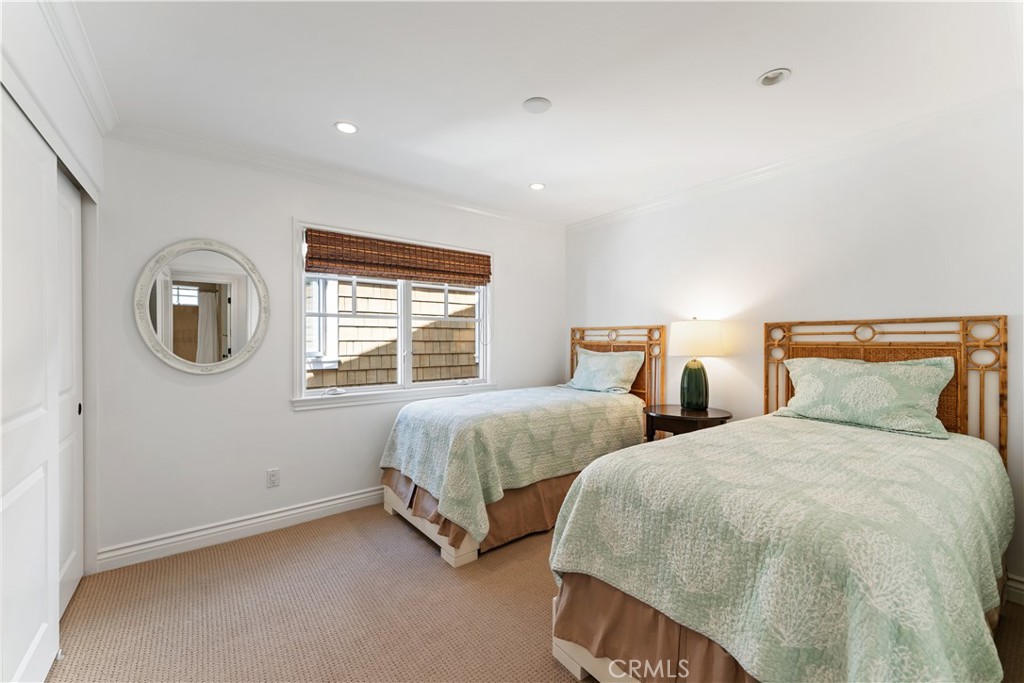 115 Topaz, Newport Beach CA 92662 - photo 33