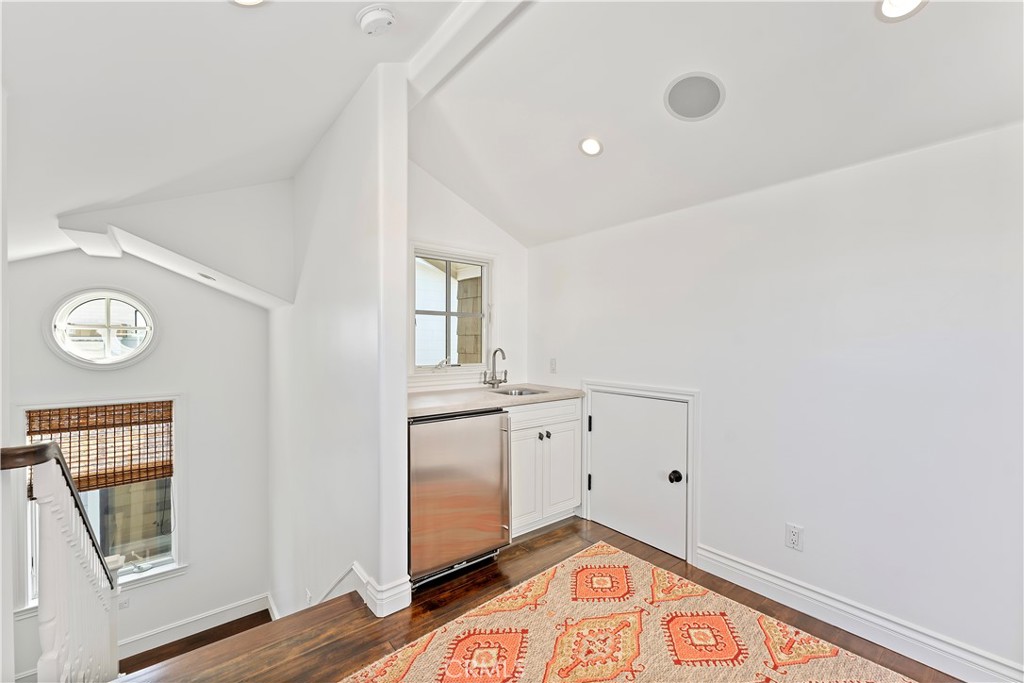 115 Topaz, Newport Beach CA 92662 - photo 40