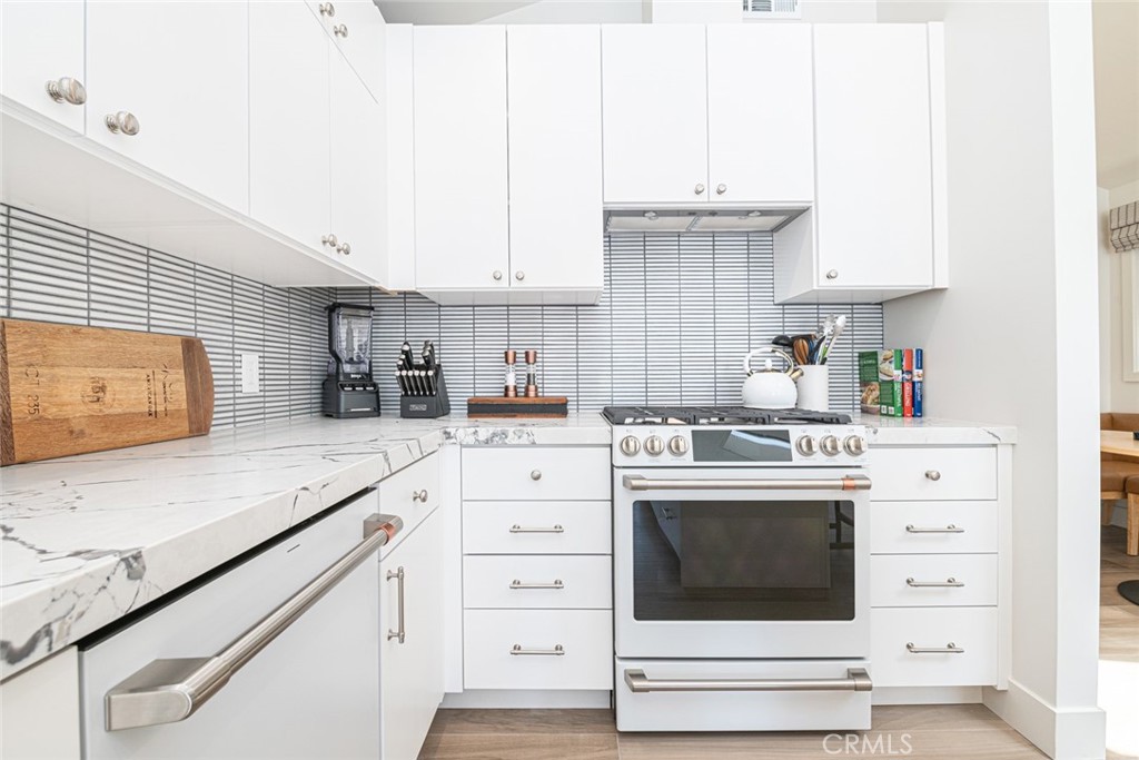 117 35th, Newport Beach CA 92663 - photo 12
