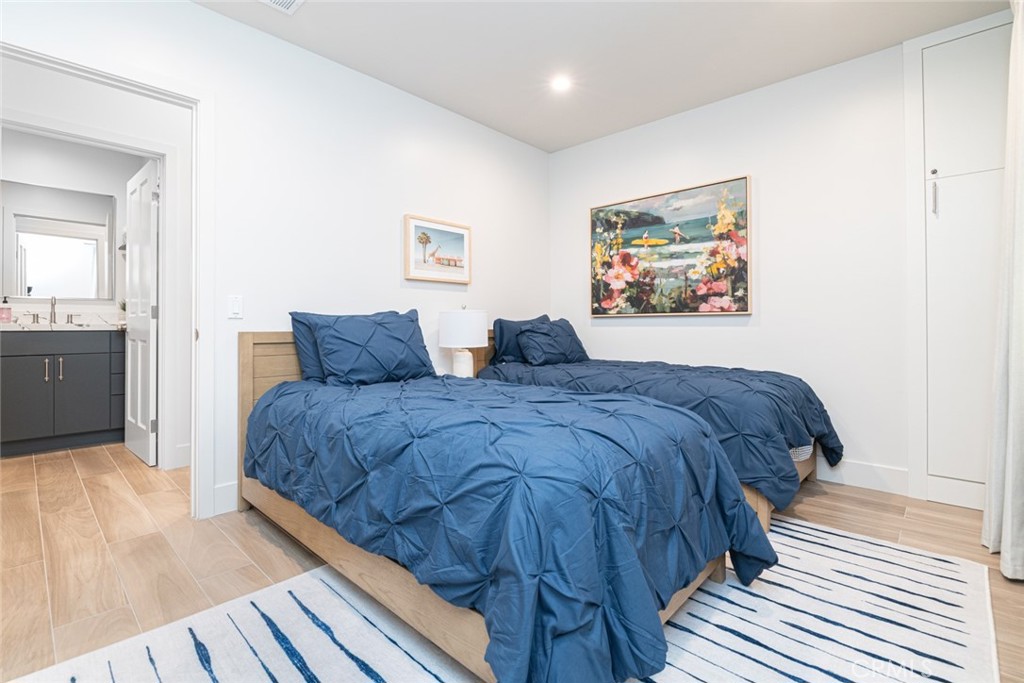 117 35th, Newport Beach CA 92663 - photo 16