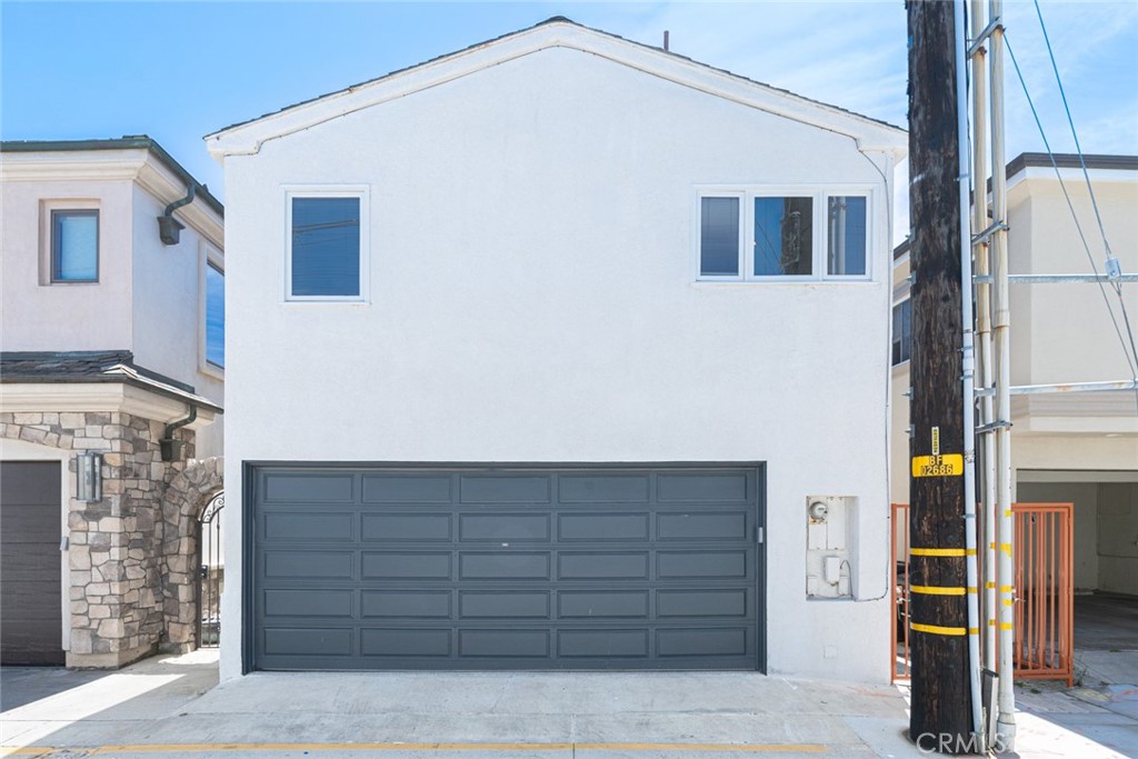 One car garage space - 117 35th, Newport Beach CA 92663 - photo 24