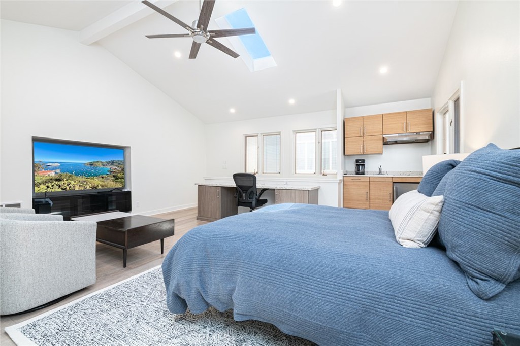 Studio second level unit - 117 35th, Newport Beach CA 92663 - photo 31