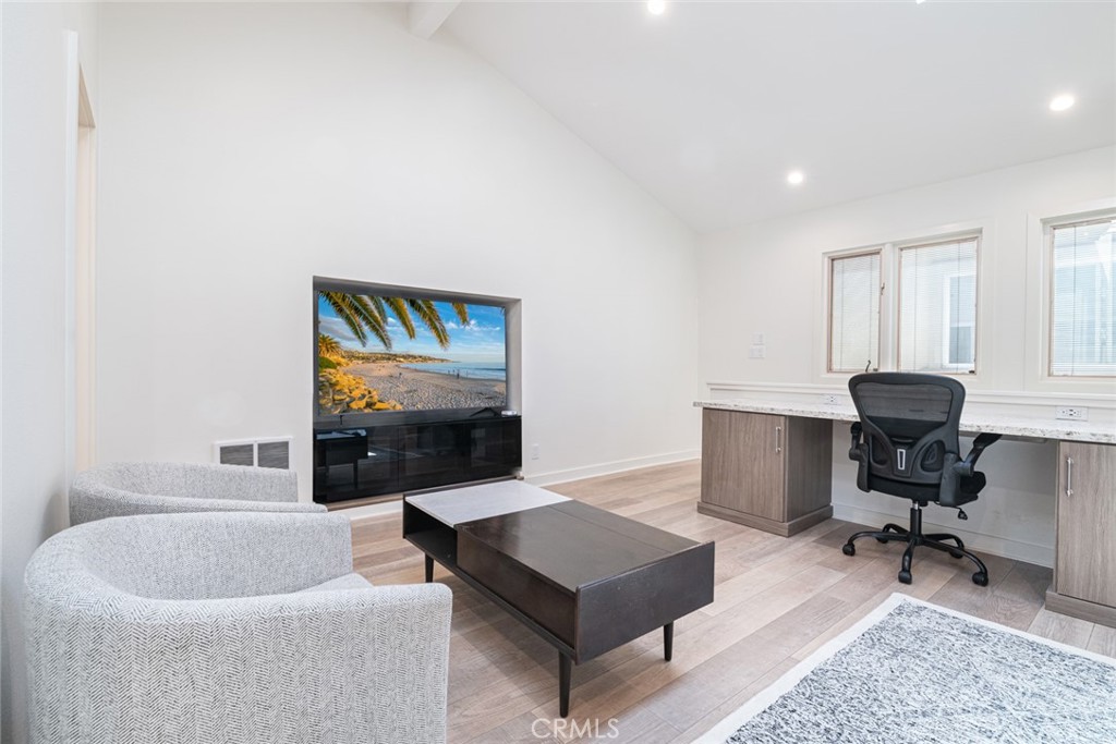 Studio second level unit - 117 35th, Newport Beach CA 92663 - photo 34