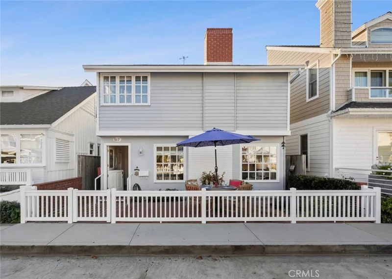 117 Amethyst Avenue, Newport Beach