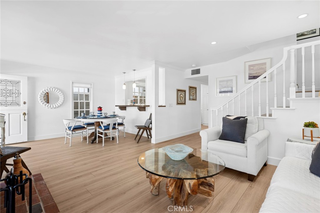 117 Amethyst Avenue, Newport Beach CA 92662 - photo 9