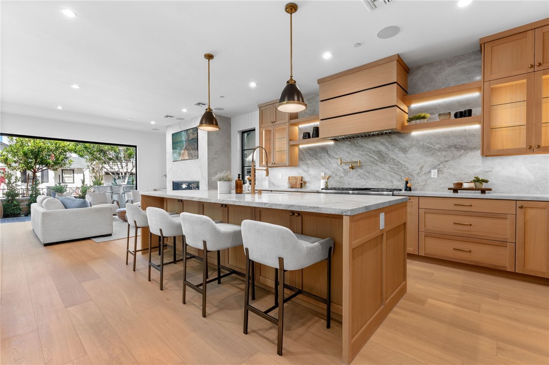 117 E Bay, Newport Beach CA 92661 - photo 7