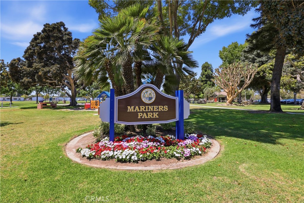 Mariners Park is 1 block away from this property where you can stay and play for hours!! - 1171 Winslow Lane, Newport Beach CA 92660 - photo 22