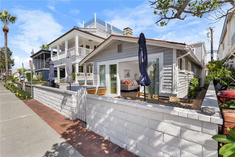 118 Marine, Newport Beach