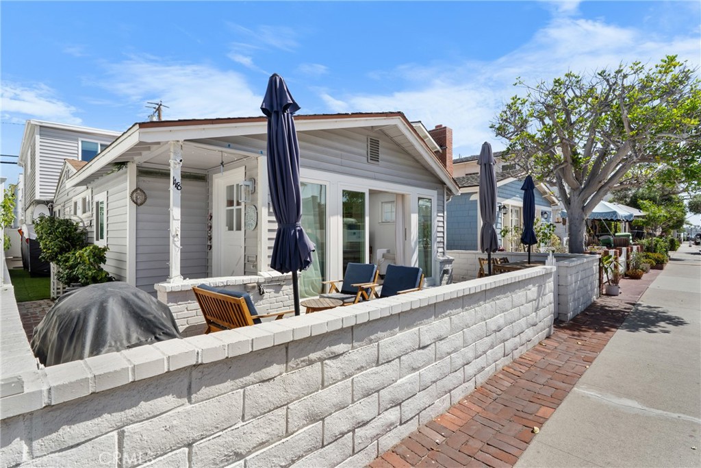 118 Marine, Newport Beach CA 92662 - photo 2