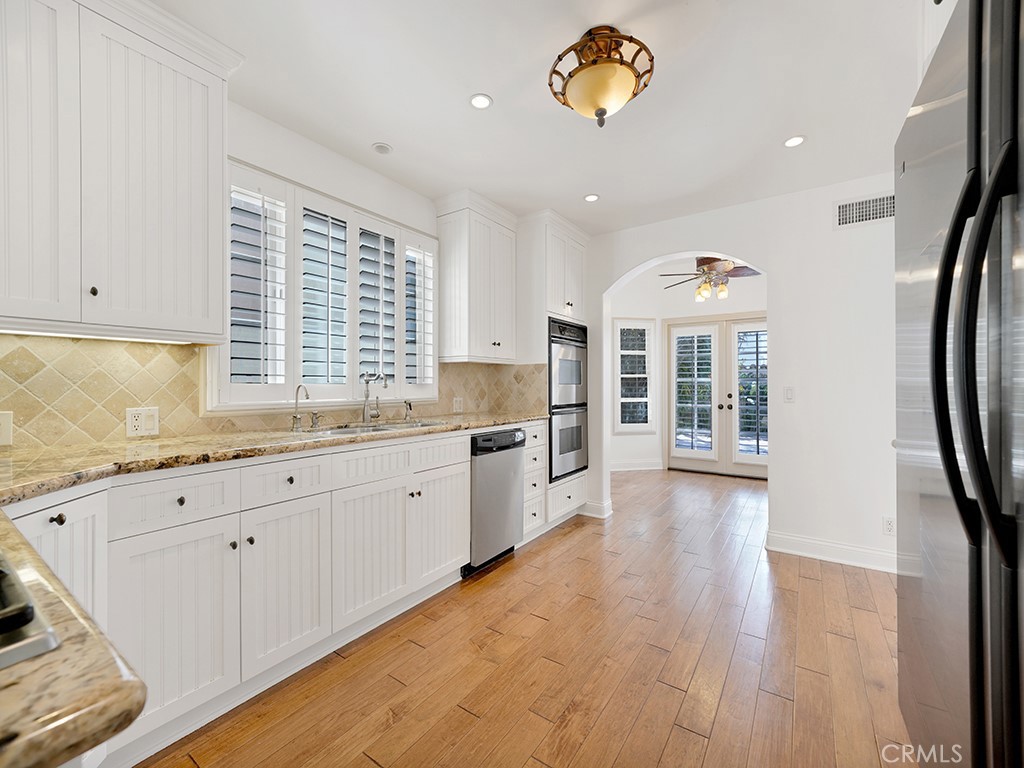 118 Via Xanthe, Newport Beach CA 92663 - photo 3