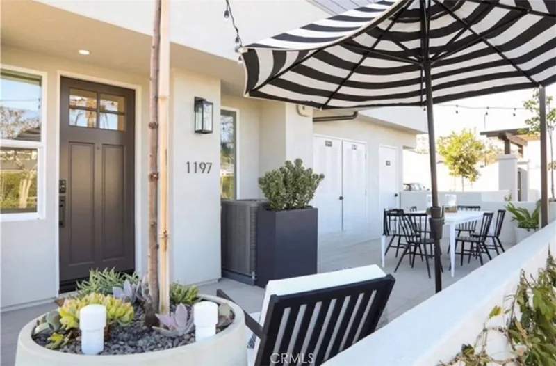 1197 Winslow Lane, Newport Beach