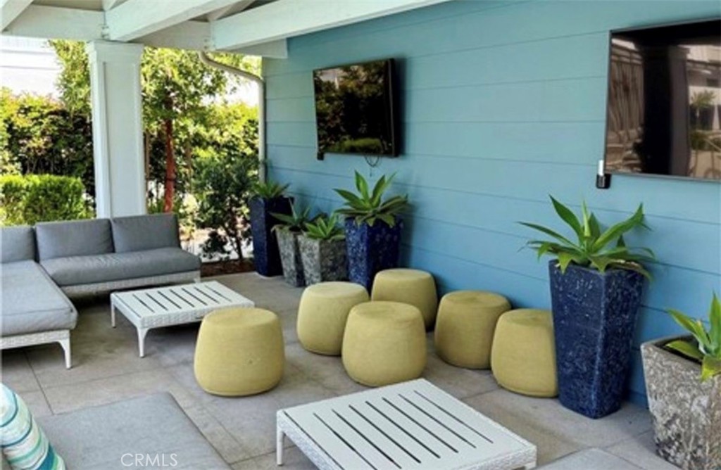 1197 Winslow Lane, Newport Beach CA 92660 - photo 21