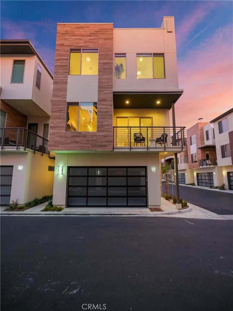 12 Ebb Tide Circle, Newport Beach