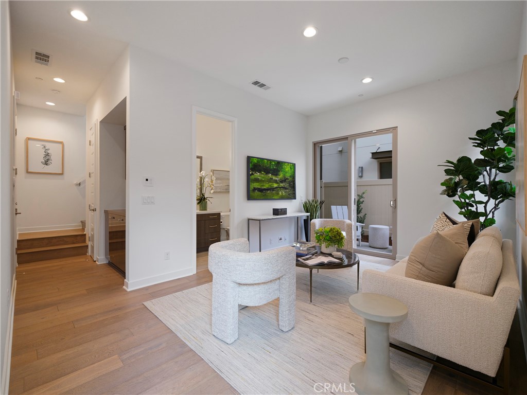 12 Ebb Tide Circle, Newport Beach CA 92663 - photo 3