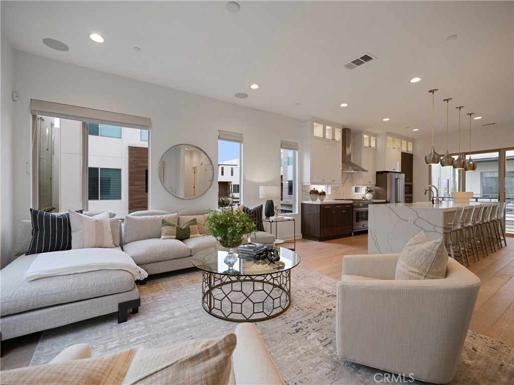 12 Ebb Tide Circle, Newport Beach CA 92663 - photo 6