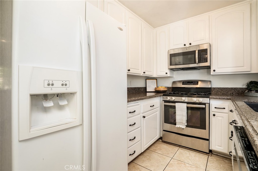12 Latitude Court, Newport Beach CA 92663 - photo 8