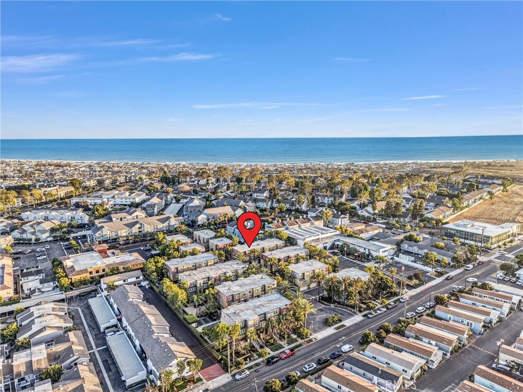 Close to Beach, Shopping, and More - 12 Shellprint Court, Newport Beach CA 92663 - photo 3