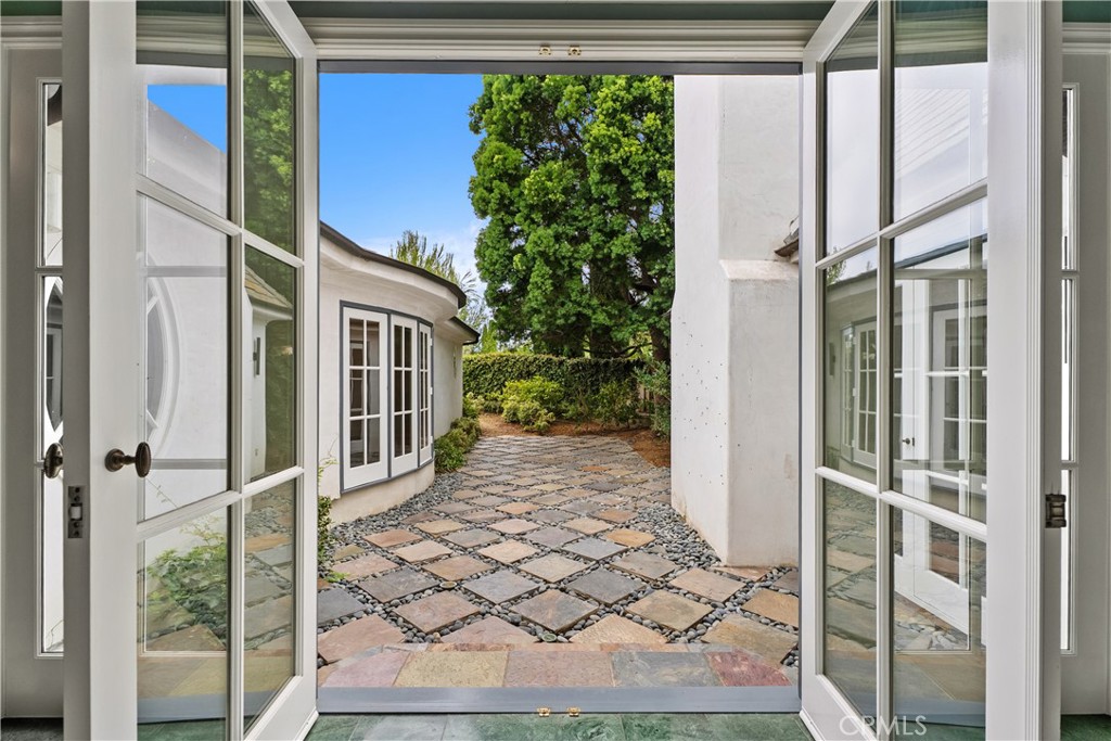 12 Torrey Pines, Newport Beach CA 92660 - photo 3