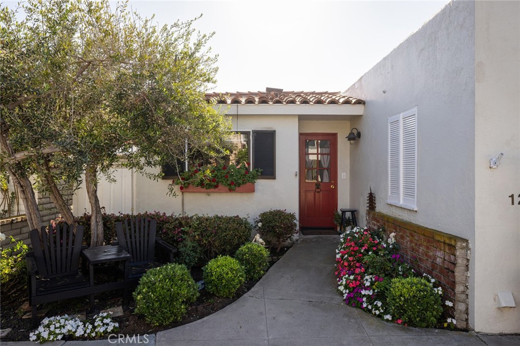 120 Via Undine, Newport Beach CA 92663 - photo 2
