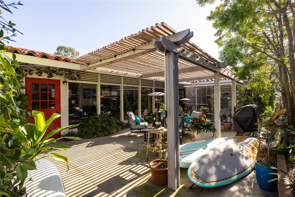 120 Via Undine, Newport Beach CA 92663 - photo 3