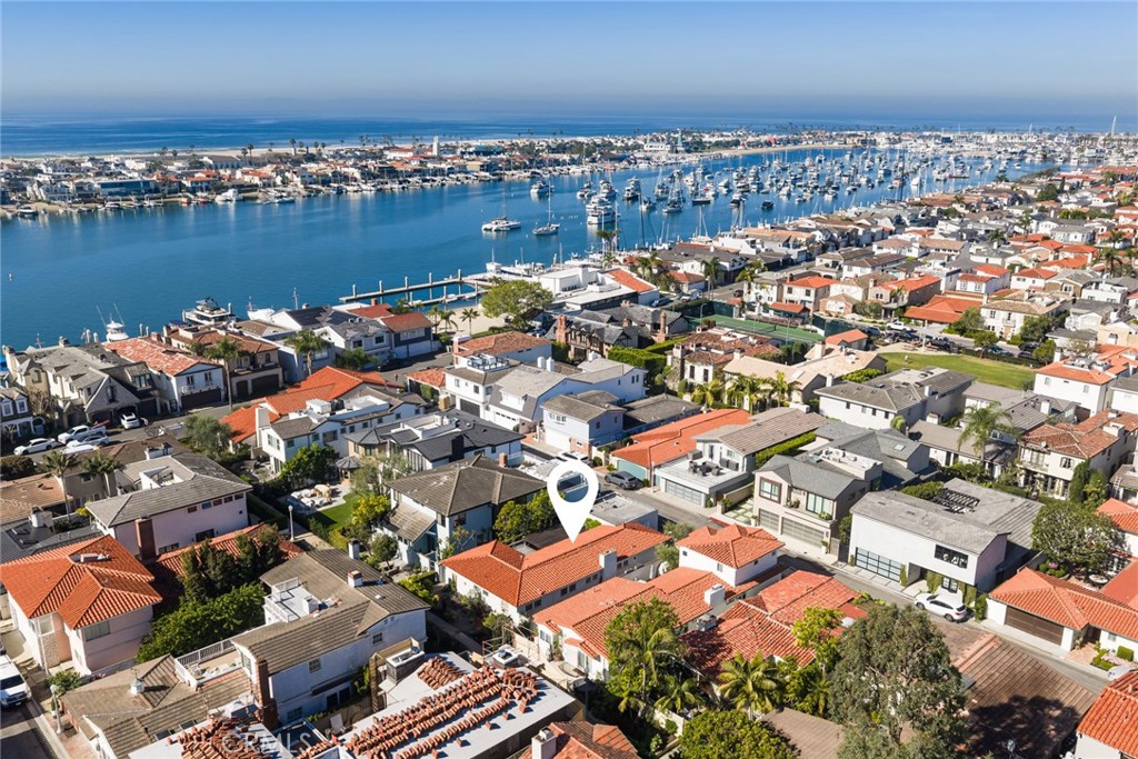 120 Via Undine, Newport Beach CA 92663 - photo 16