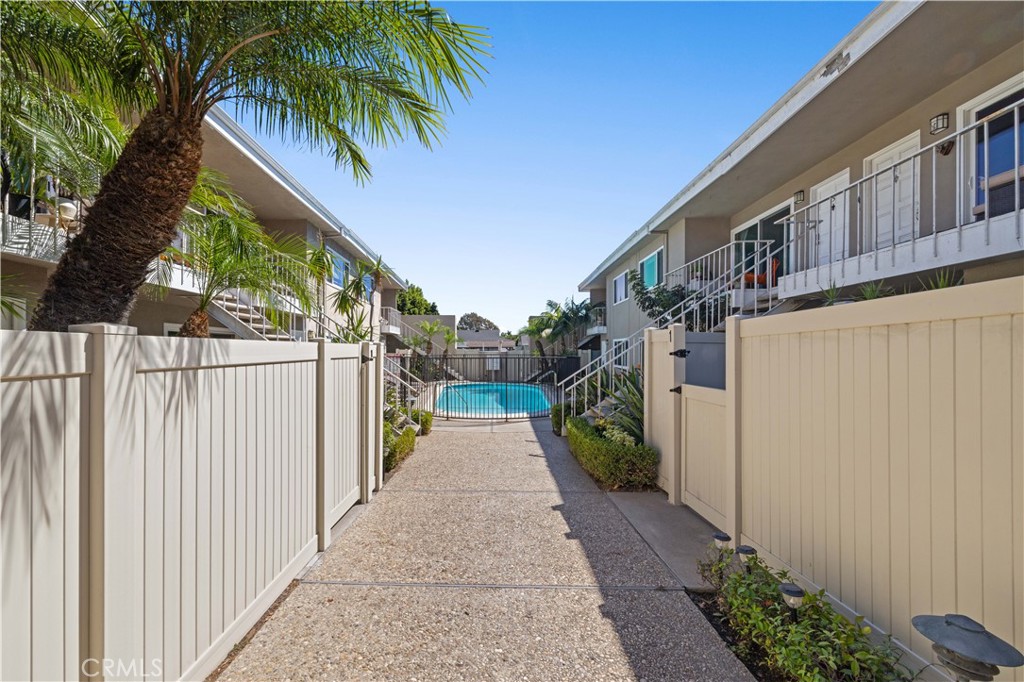 1200 Rutland Road 1, Newport Beach CA 92660 - photo 23