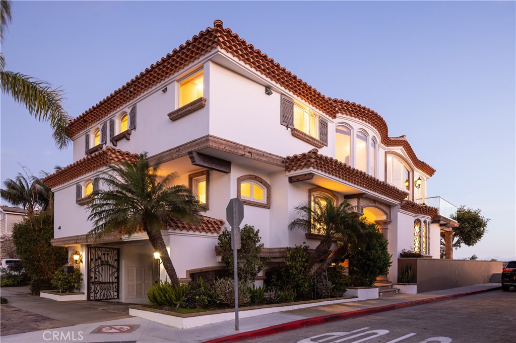 1201 E Balboa, Newport Beach CA 92661 - photo 2