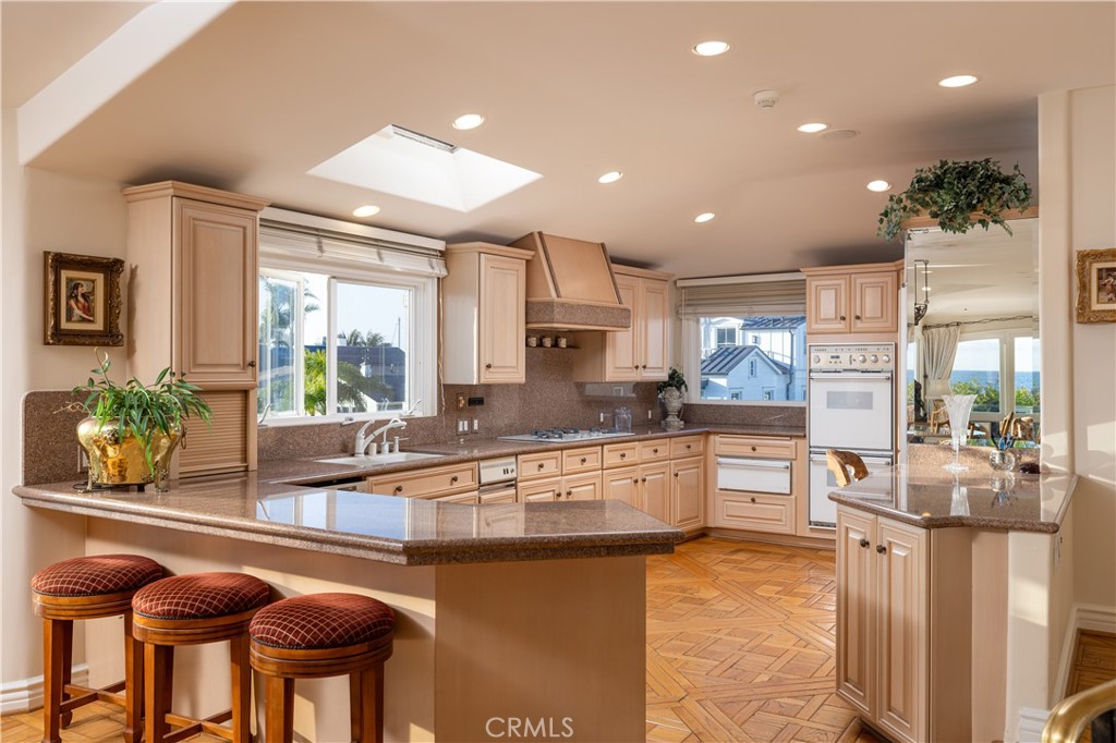 1201 E Balboa, Newport Beach CA 92661 - photo 4