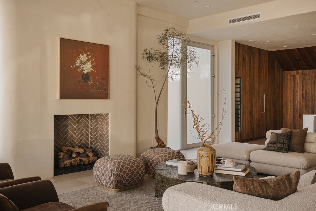 1201 W Bay Avenue, Newport Beach CA 92661 - photo 15