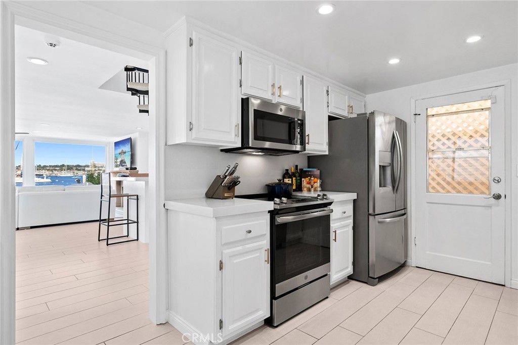 1202 E Balboa Boulevard, Newport Beach CA 92661 - photo 11