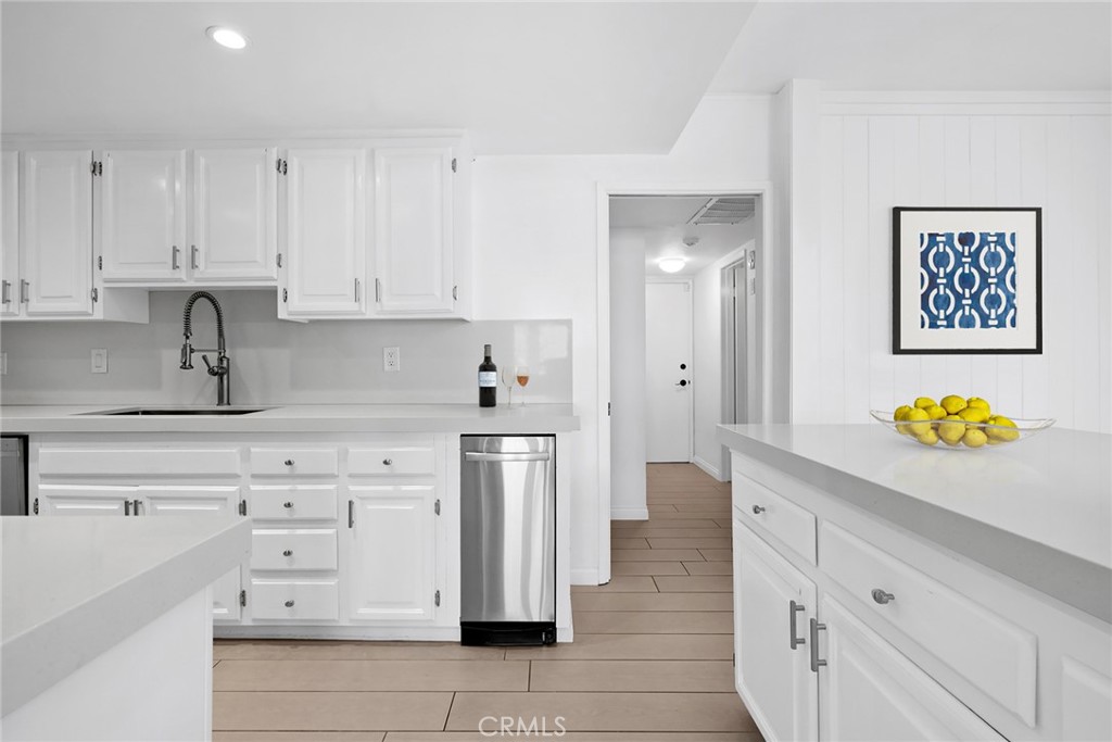1202 E Balboa Boulevard, Newport Beach CA 92661 - photo 13
