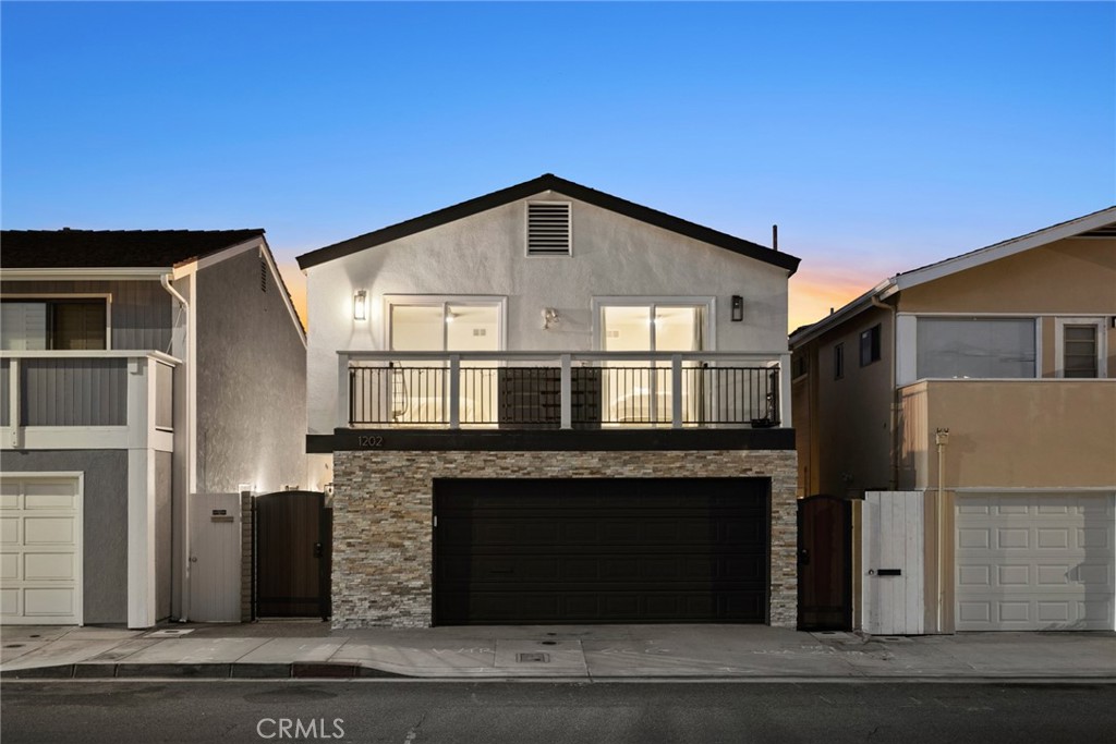 1202 E Balboa Boulevard, Newport Beach CA 92661 - photo 28