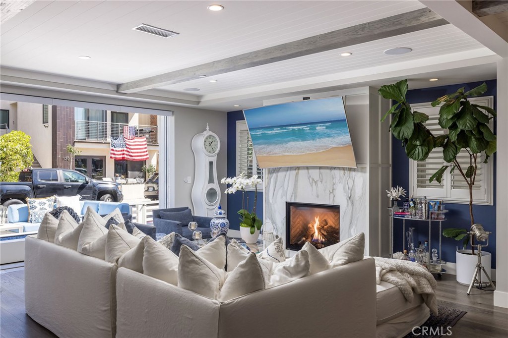 121 41st, Newport Beach CA 92663 - photo 5