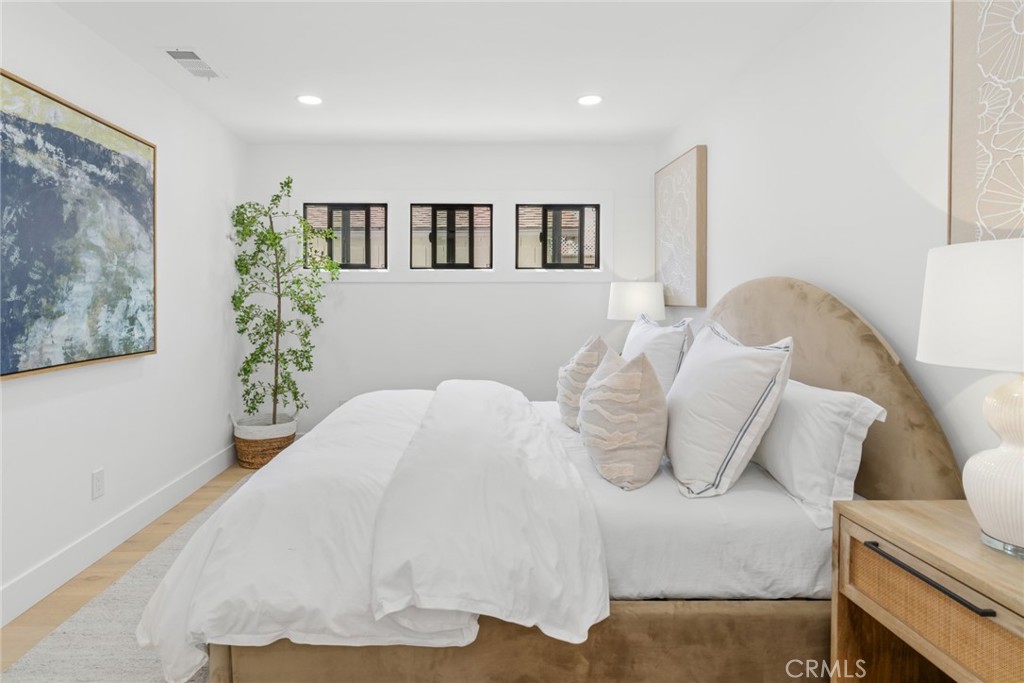 121 Marine Avenue, Newport Beach CA 92662 - photo 14