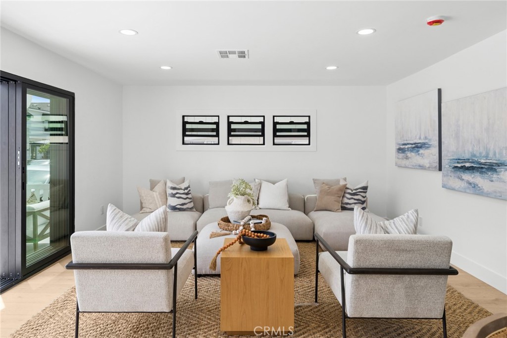 Living Space Closeup - 121 Marine Avenue, Newport Beach CA 92662 - photo 6