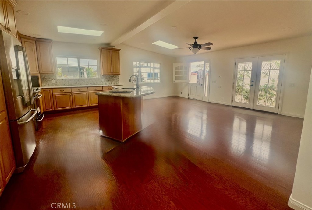 121 Yorktown, Newport Beach CA 92660 - photo 5
