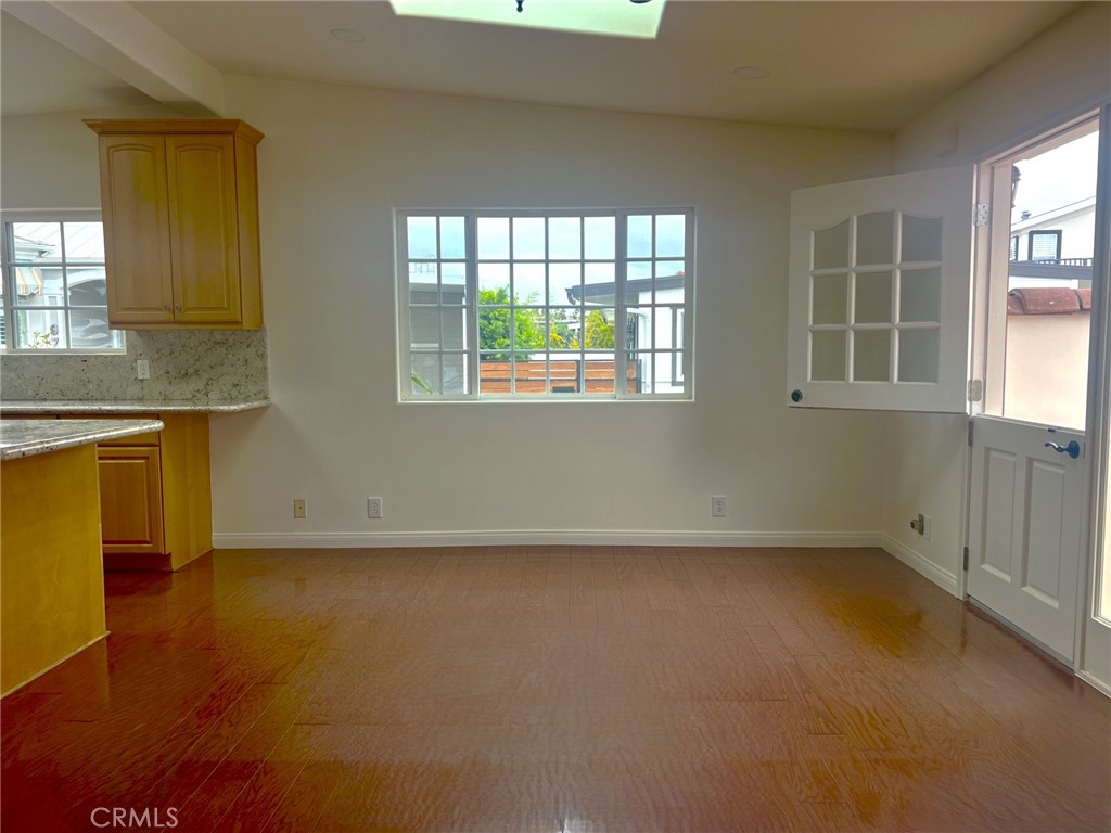 121 Yorktown, Newport Beach CA 92660 - photo 6