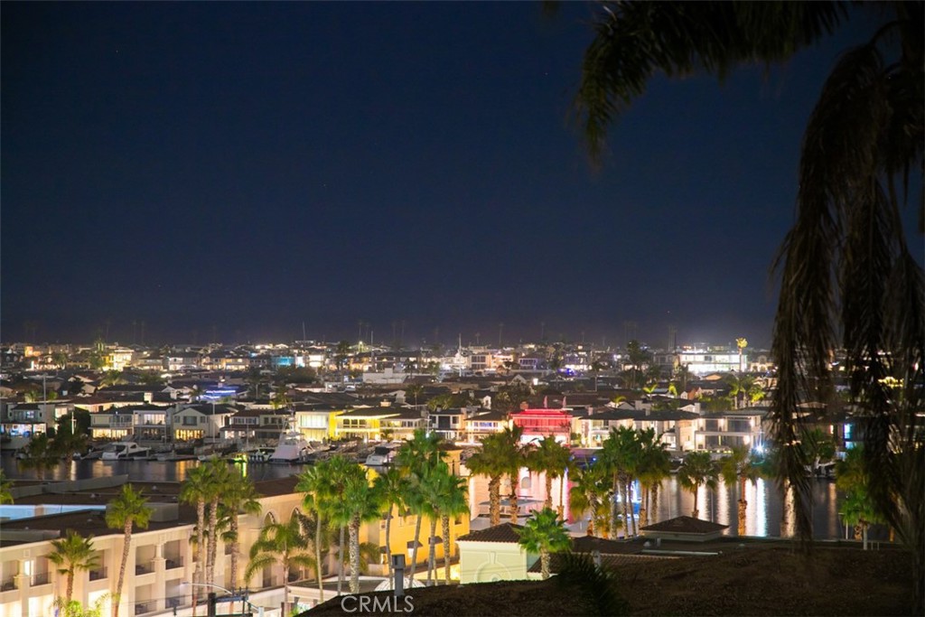 1210 Kings Rd, Newport Beach CA 92663 - photo 4