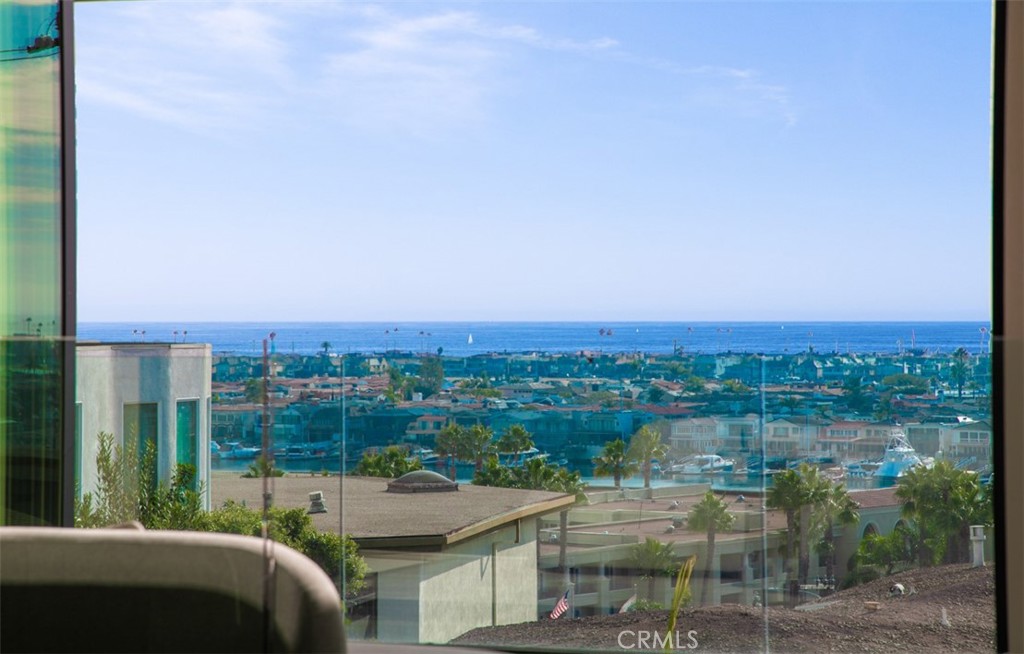 1210 Kings Rd, Newport Beach CA 92663 - photo 35
