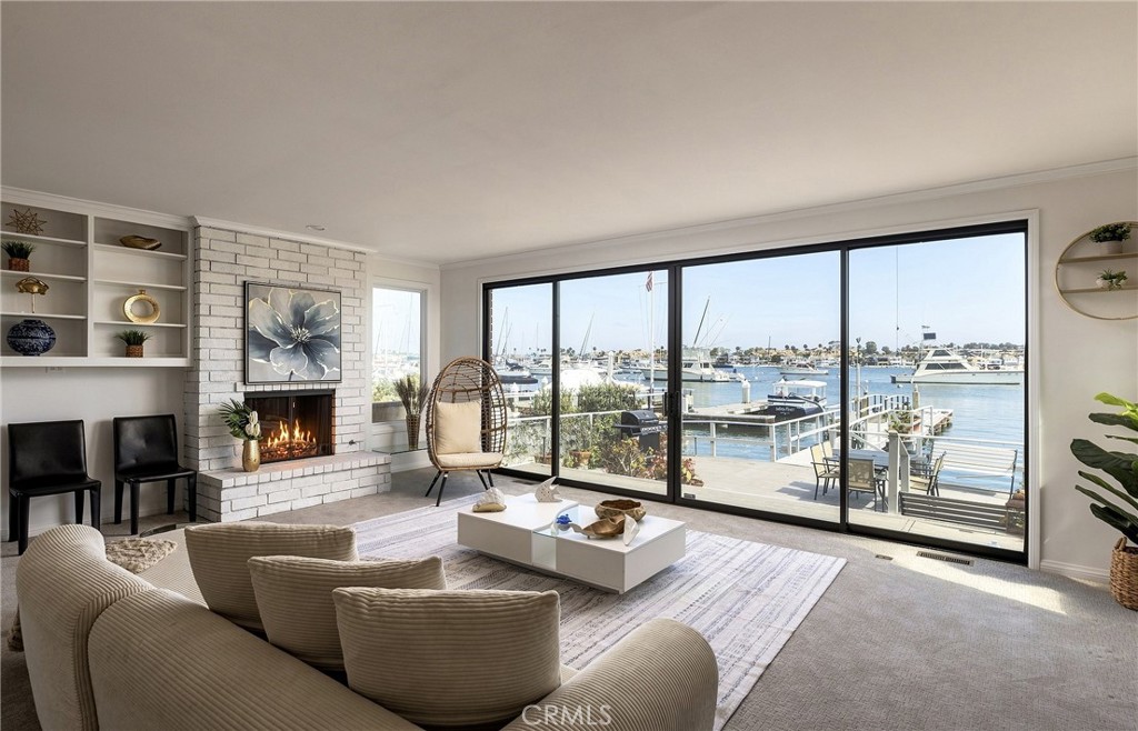 1214 E Balboa Boulevard, Newport Beach CA 92661 - photo 8
