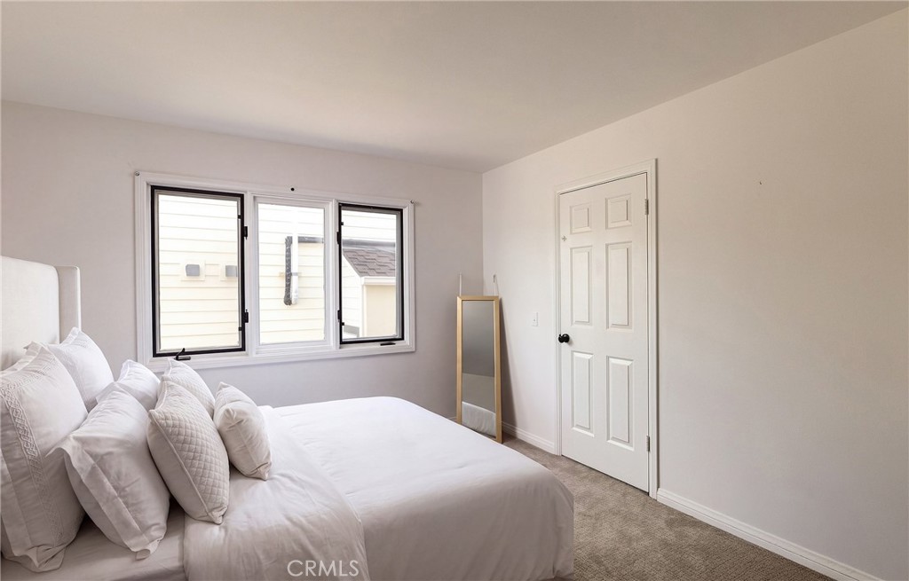 1214 E Balboa Boulevard, Newport Beach CA 92661 - photo 35