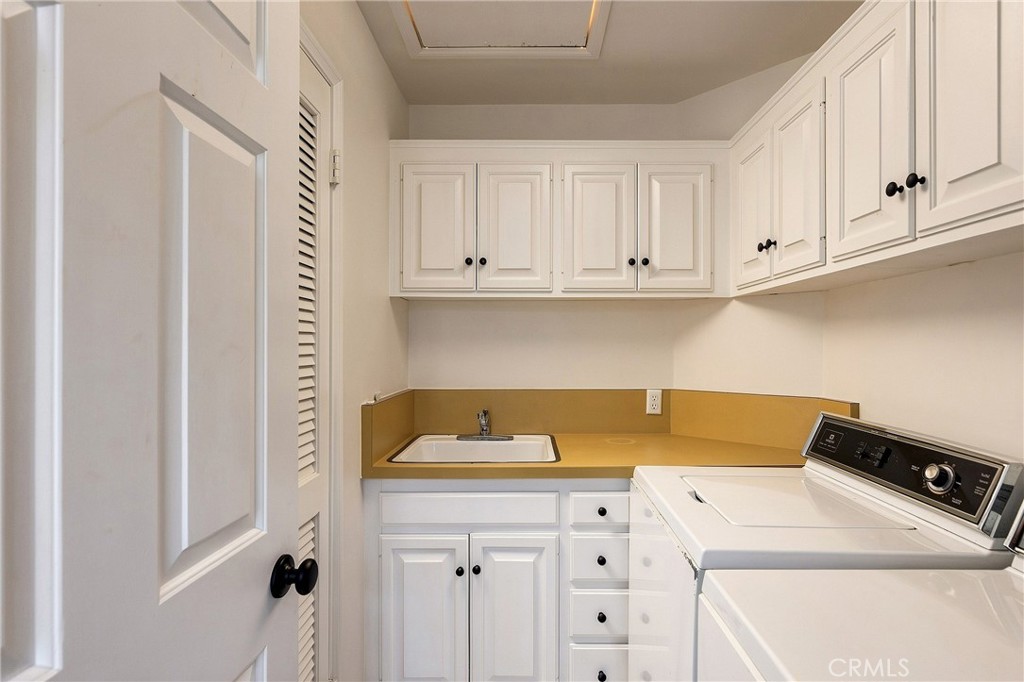 1214 E Balboa Boulevard, Newport Beach CA 92661 - photo 36