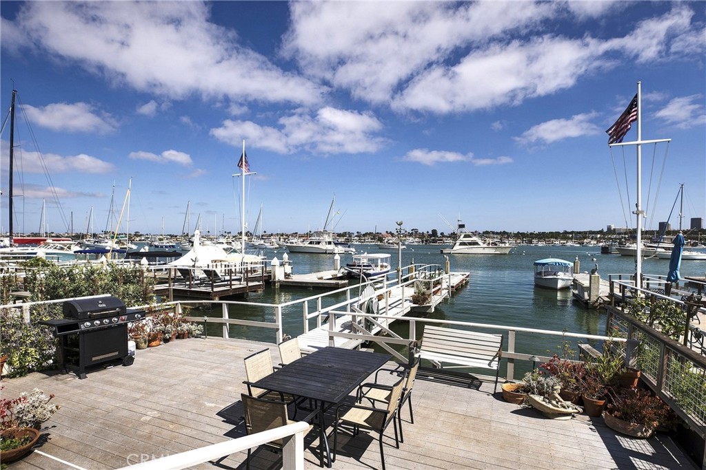 1214 E Balboa Boulevard, Newport Beach CA 92661 - photo 41