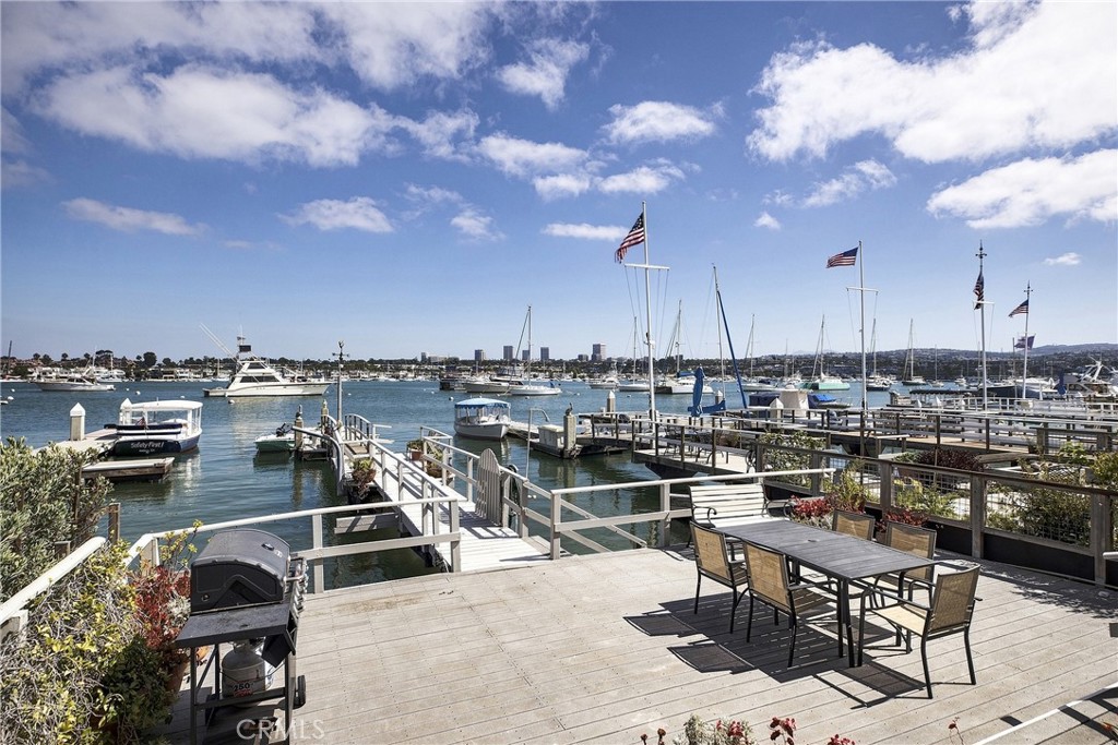 1214 E Balboa Boulevard, Newport Beach CA 92661 - photo 42