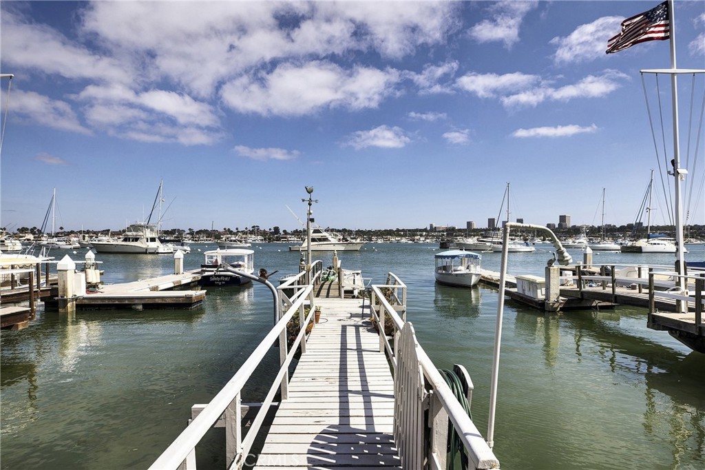 1214 E Balboa Boulevard, Newport Beach CA 92661 - photo 43