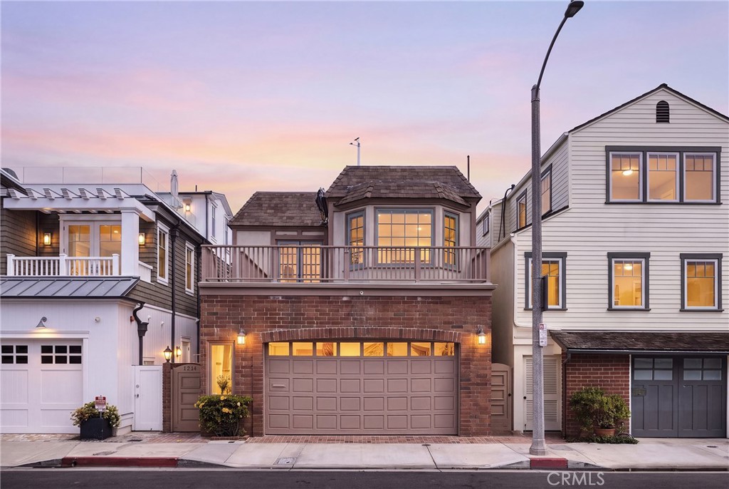 1214 E Balboa Boulevard, Newport Beach CA 92661 - photo 55